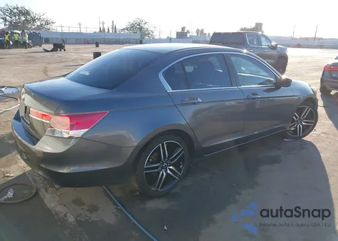 2012 Honda Accord 2.4 Lx z USA, uszkodzony, nr VIN 1HGCP2E38CA103562